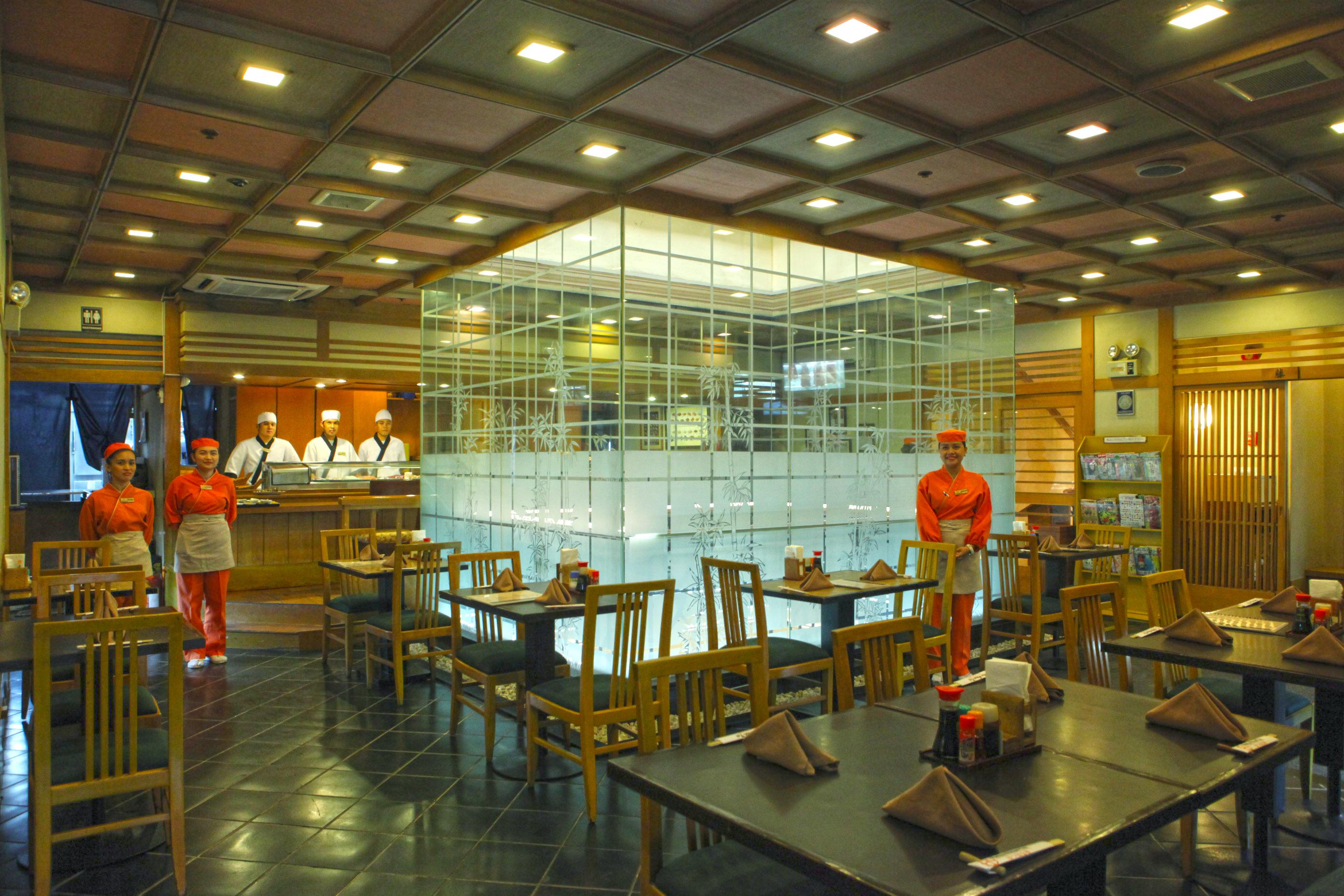 Herald Suites Makati City Exterior foto